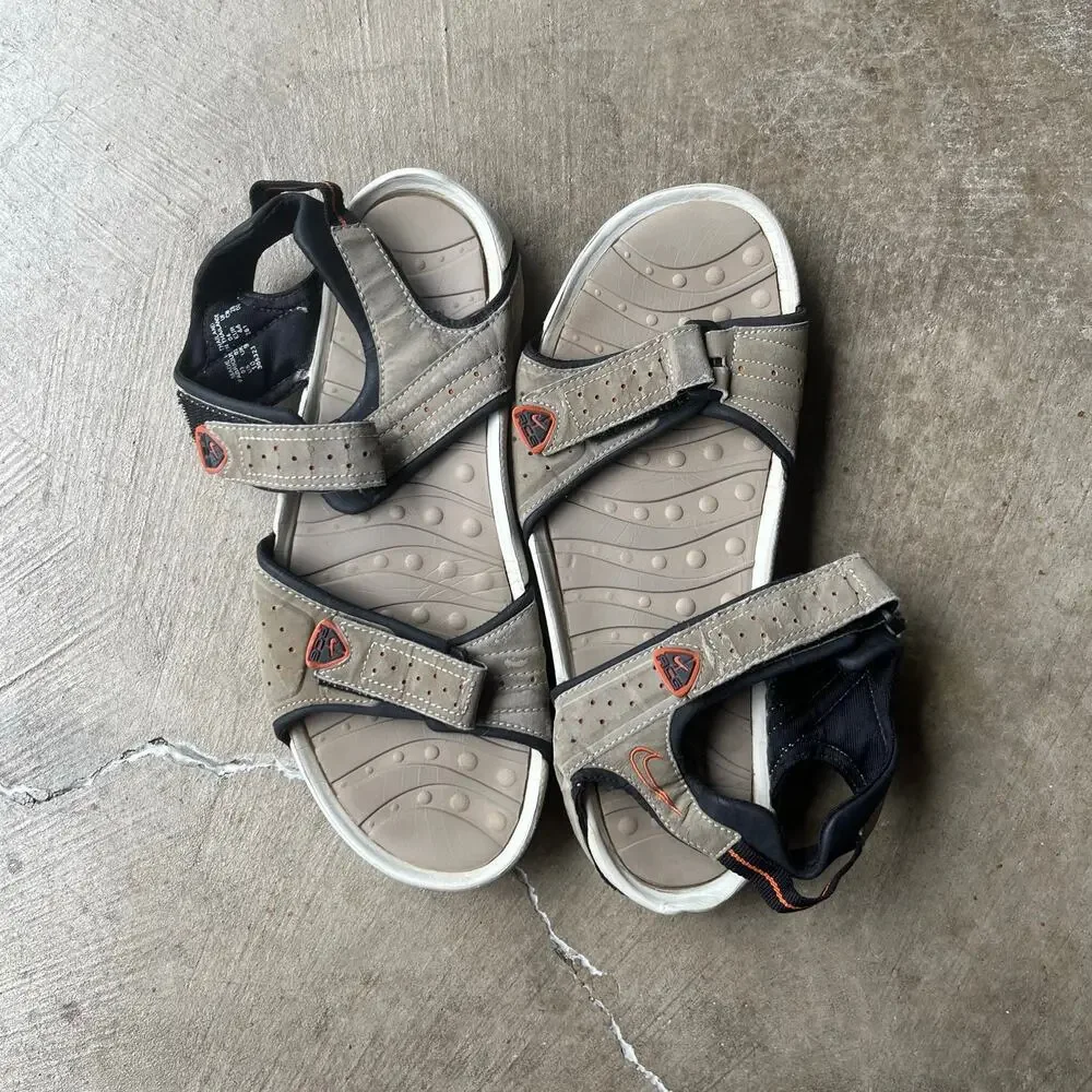 NIKE ACG SANDALS SIZE 10 STRAP DESCHOTES
